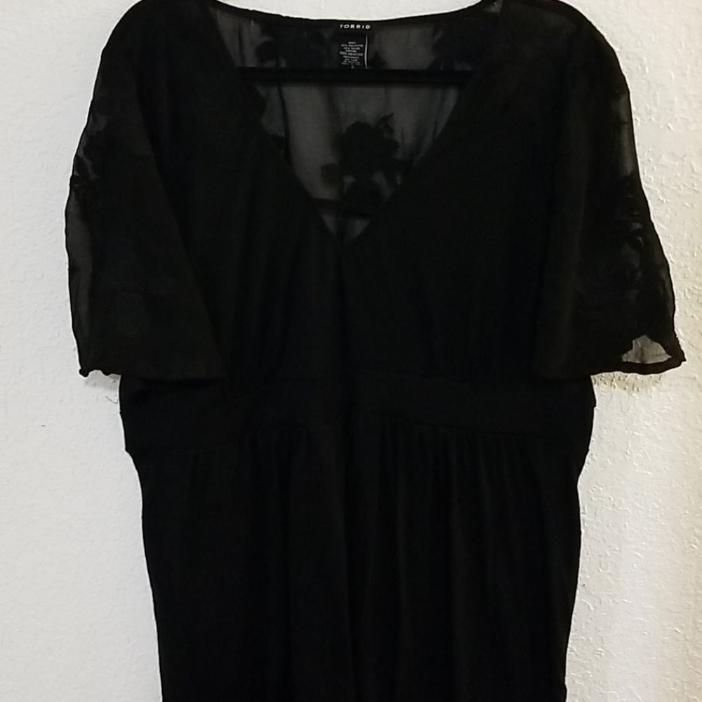 Pretty top by Torrid